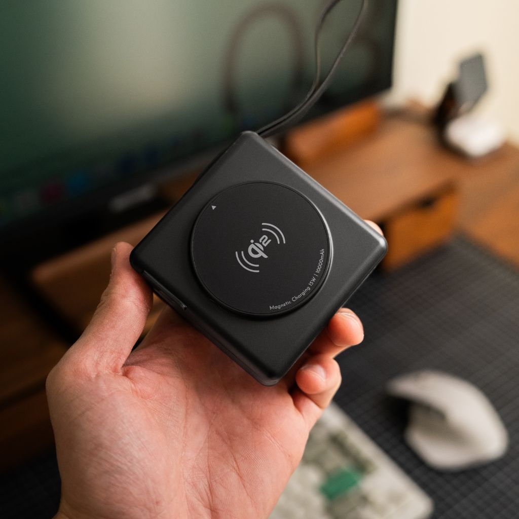 MagBank Universal Qi2